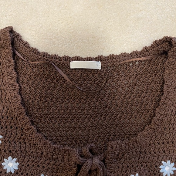 Daisy Crochet Embroidered Brown Summer Tie Top - Picture 2 of 2